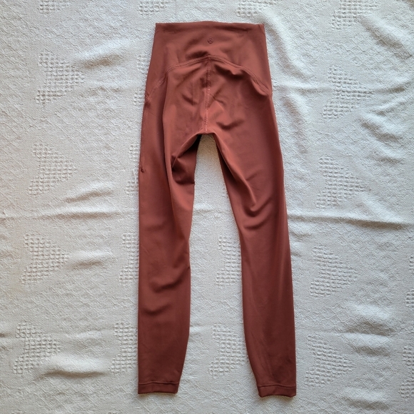 Lululemon In Still High-Rise Athletic Activewear 25" Legging , Ancient Copper - Picture 3 of 10